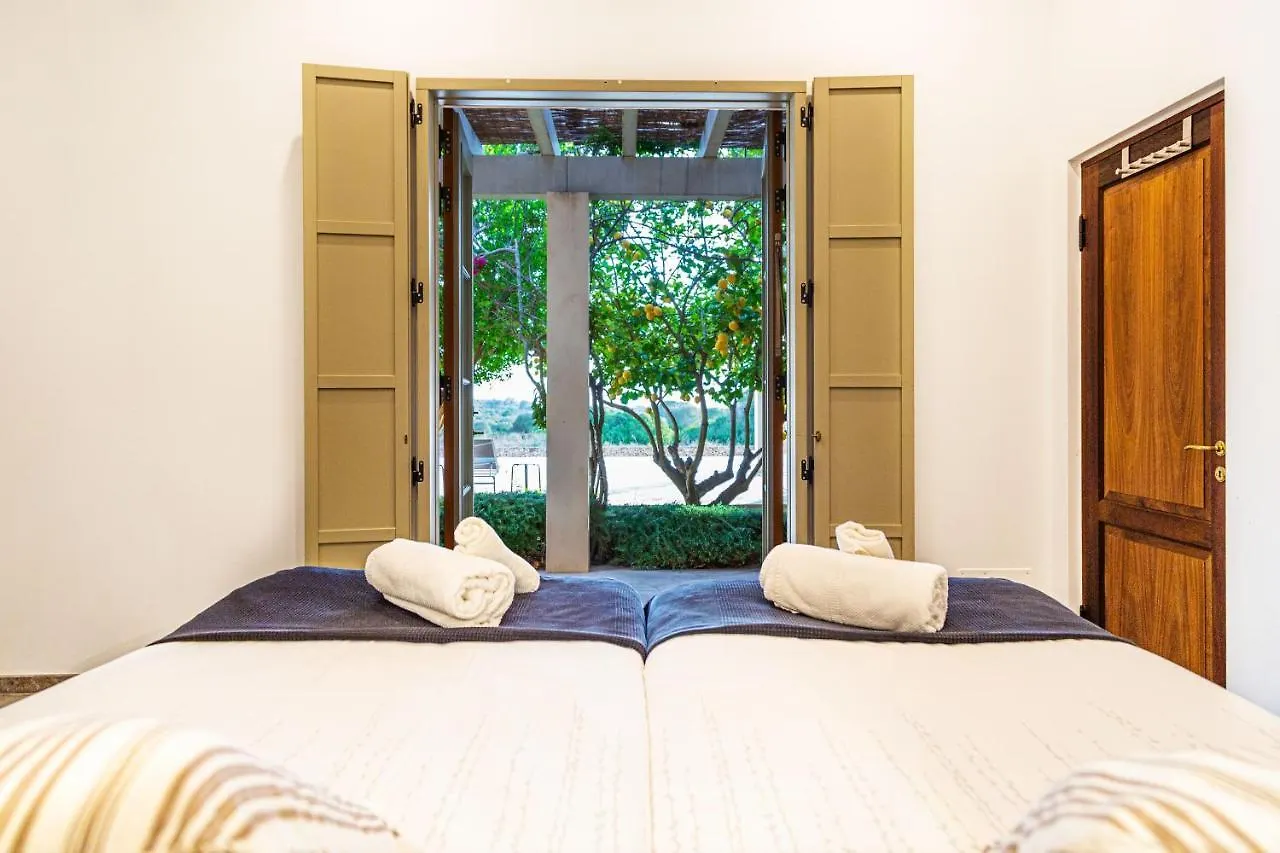 Villa Salamandra Ses Salines  Spagna